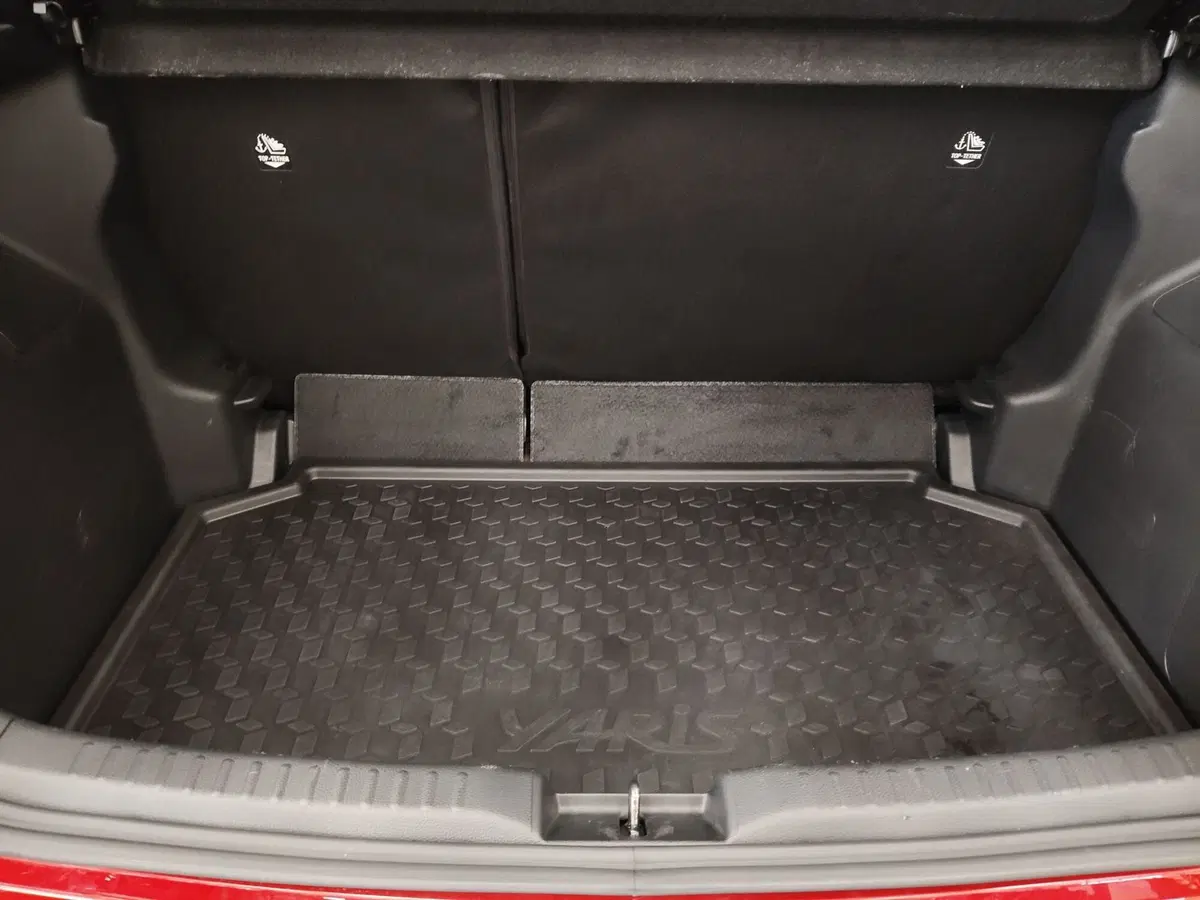Toyota Yaris usata a Frosinone (13)