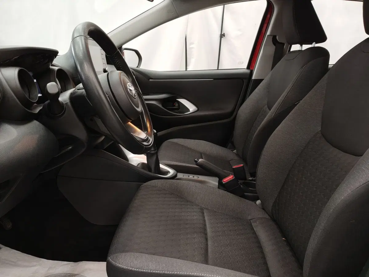 Toyota Yaris usata a Frosinone (14)