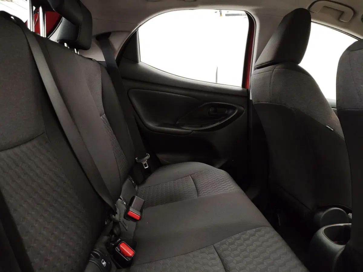 Toyota Yaris usata a Frosinone (8)