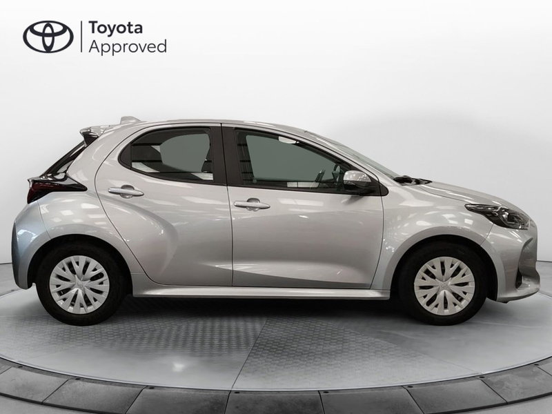 Toyota Yaris usata a Roma (15)