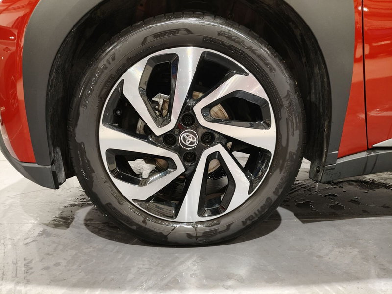 Toyota Aygo X usata a Frosinone (17)