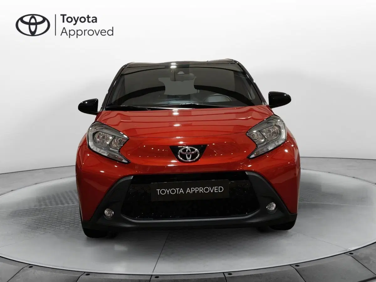 Toyota Aygo X usata a Frosinone (5)