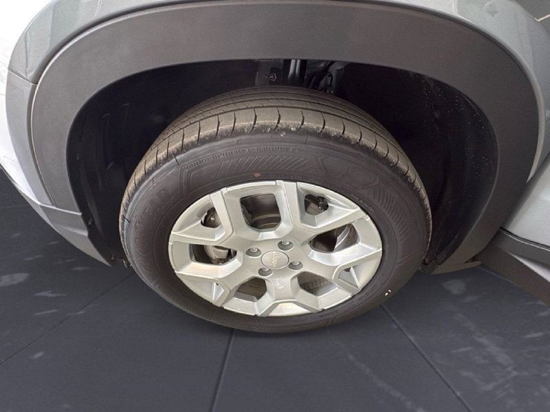 Jeep Avenger nuova a Caltanissetta (15)