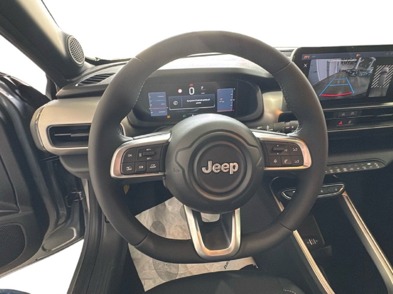 Jeep Avenger nuova a Caltanissetta (20)