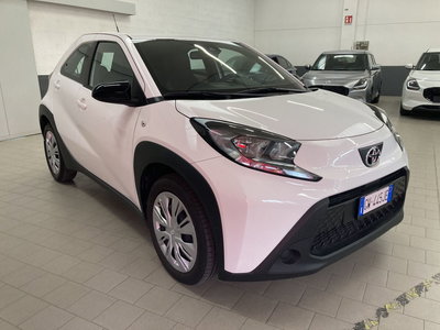 Toyota Aygo X 1.0 Active 72cv del 2024 usata a Vigevano