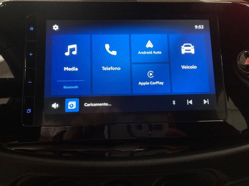 Toyota Aygo X usata a Pavia (15)