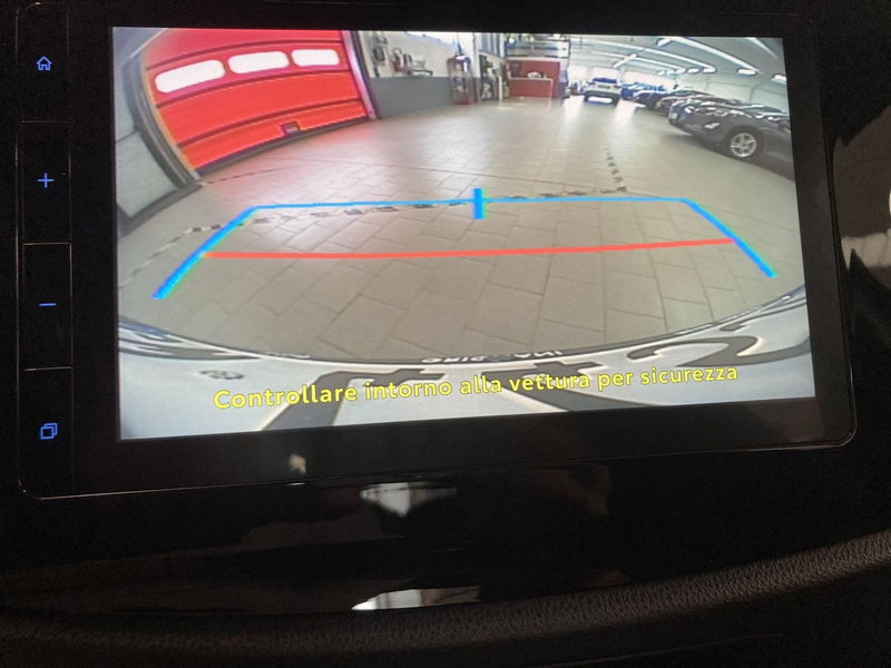 Toyota Aygo X usata a Pavia (18)