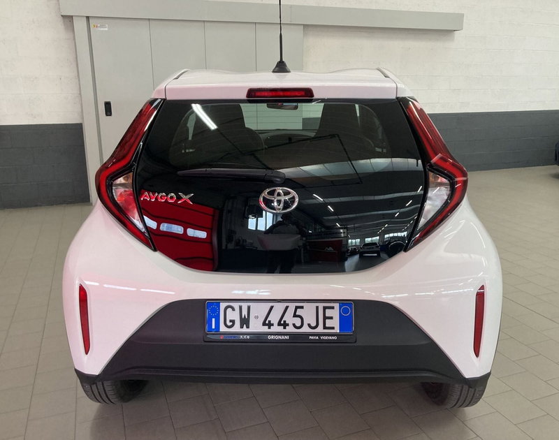 Toyota Aygo X usata a Pavia (6)