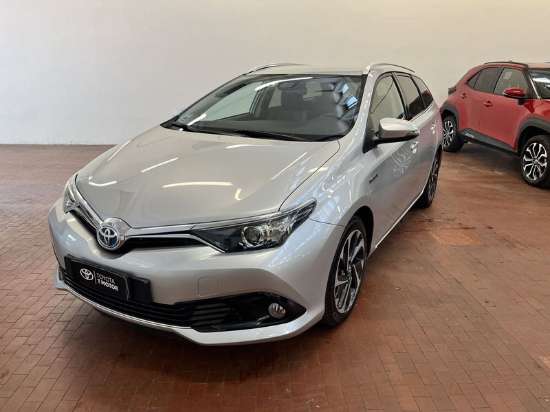 Toyota Auris Station Wagon usata a Bologna