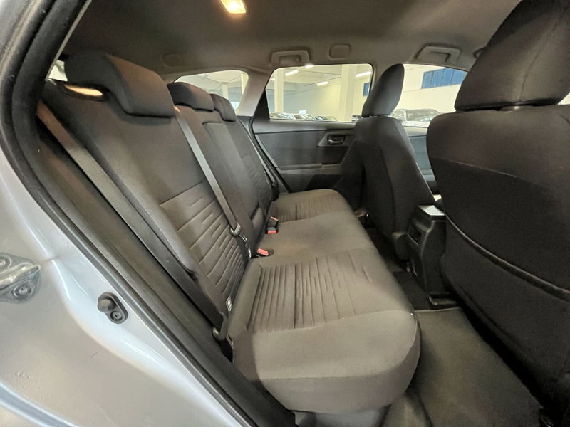 Toyota Auris Station Wagon usata a Bologna (10)