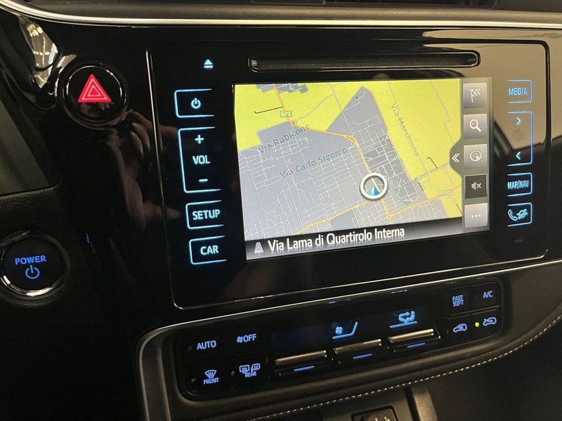 Toyota Auris Station Wagon usata a Bologna (14)