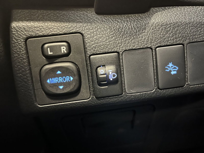 Toyota Auris Station Wagon usata a Bologna (20)