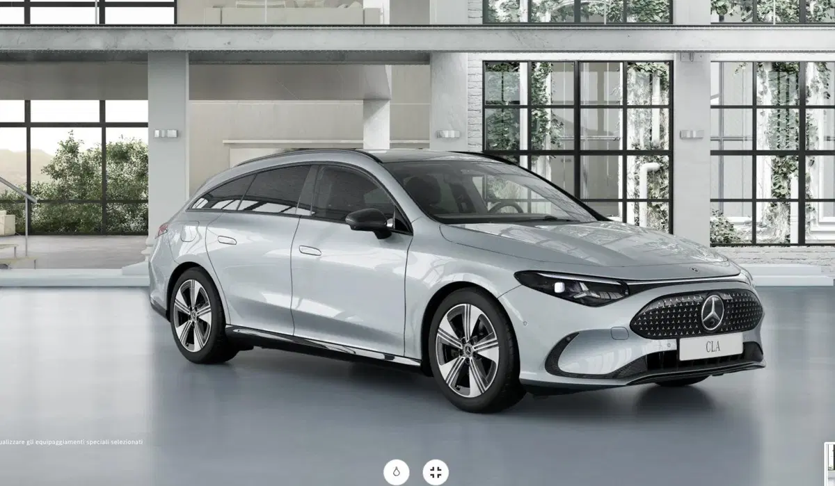 Mercedes-Benz CLA Shooting Brake nuova a Bergamo (5)