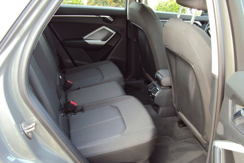 Audi Q3 Sportback usata a Bologna (8)