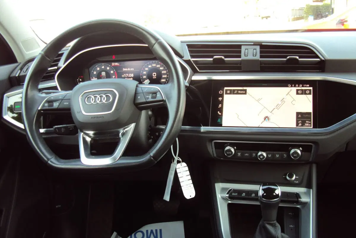 Audi Q3 Sportback usata a Bologna (9)