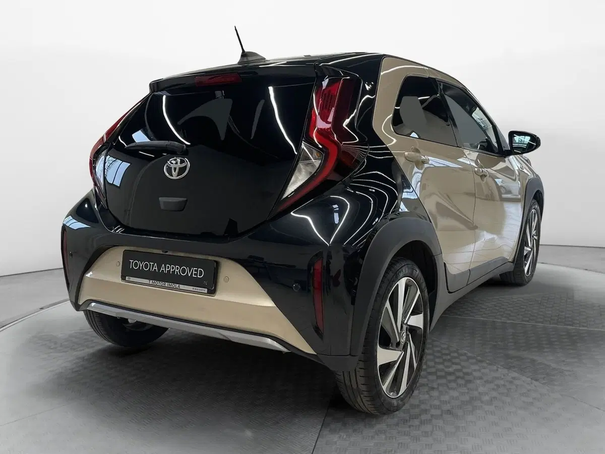 Toyota Aygo X usata a Bologna (3)