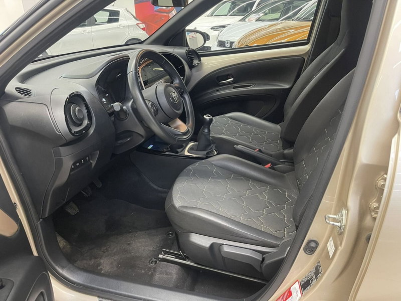 Toyota Aygo X usata a Bologna (7)