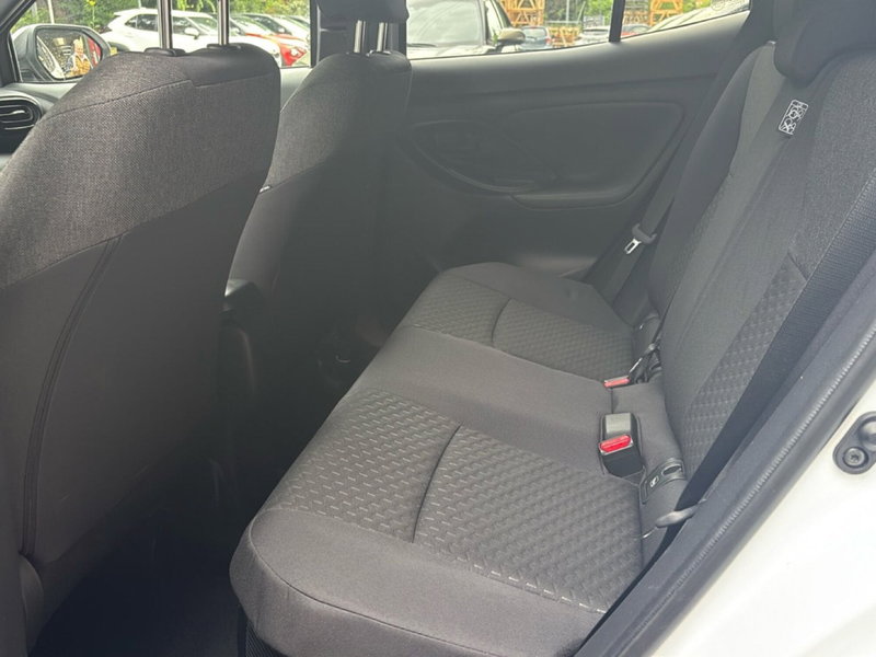 Toyota Yaris Cross usata a Bologna (9)