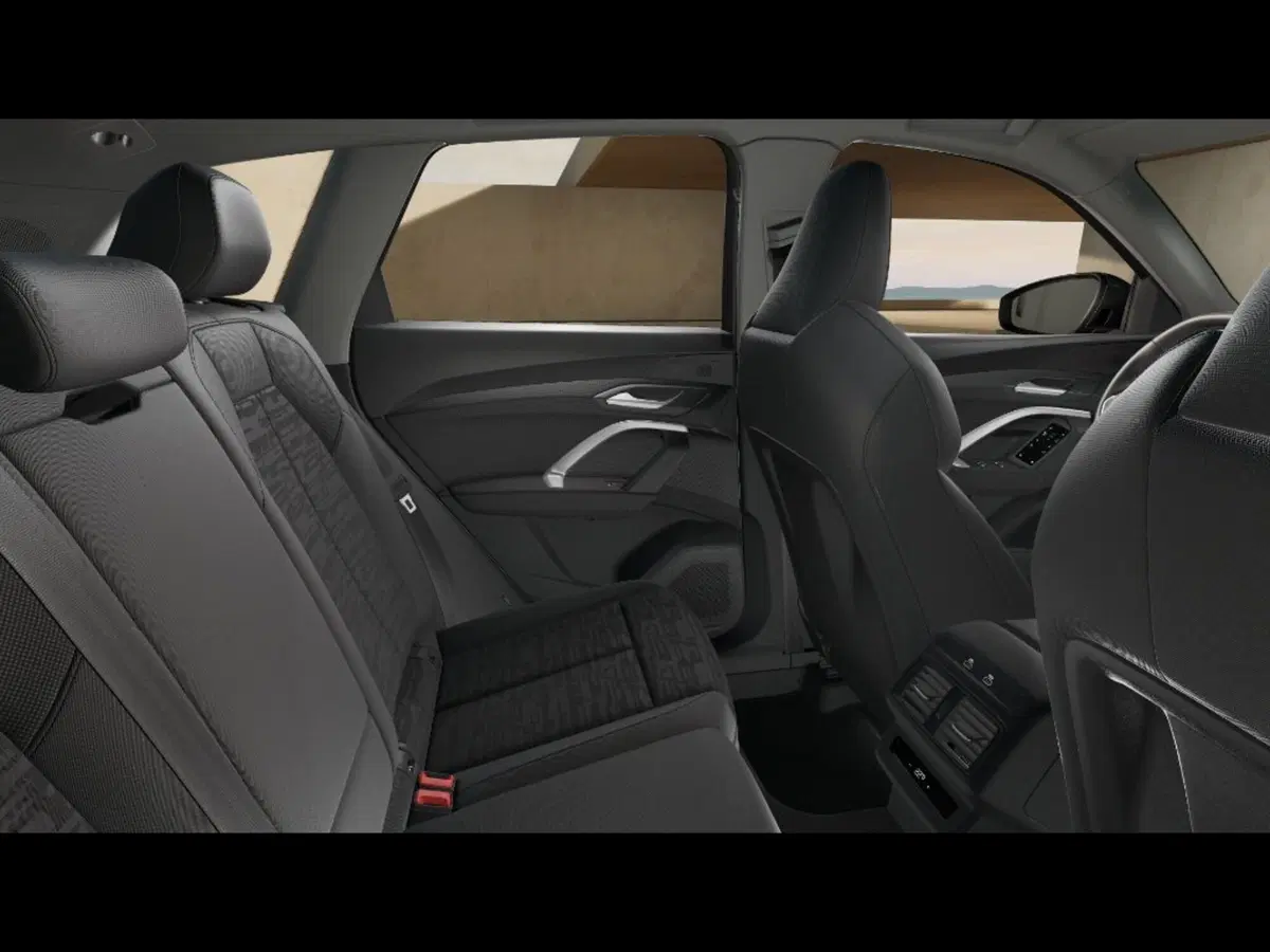 Audi Q5 nuova a Pisa (10)