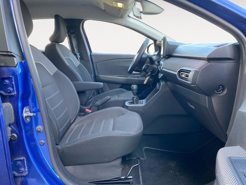 Dacia Sandero usata a Bologna (10)