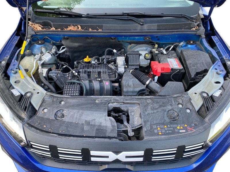 Dacia Sandero usata a Bologna (12)