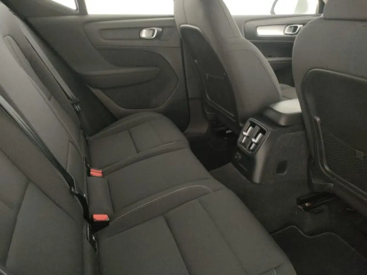 Volvo XC40 usata a Modena (11)