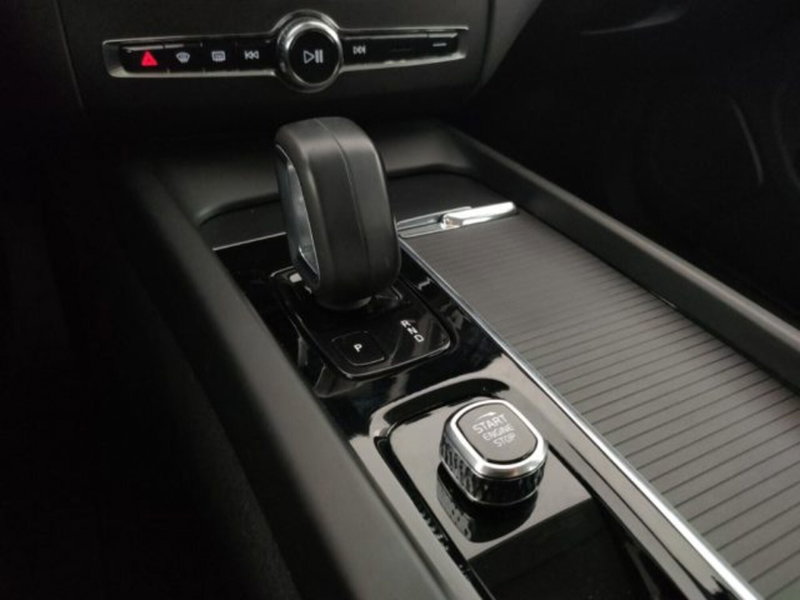 Volvo XC60 usata a Modena (19)