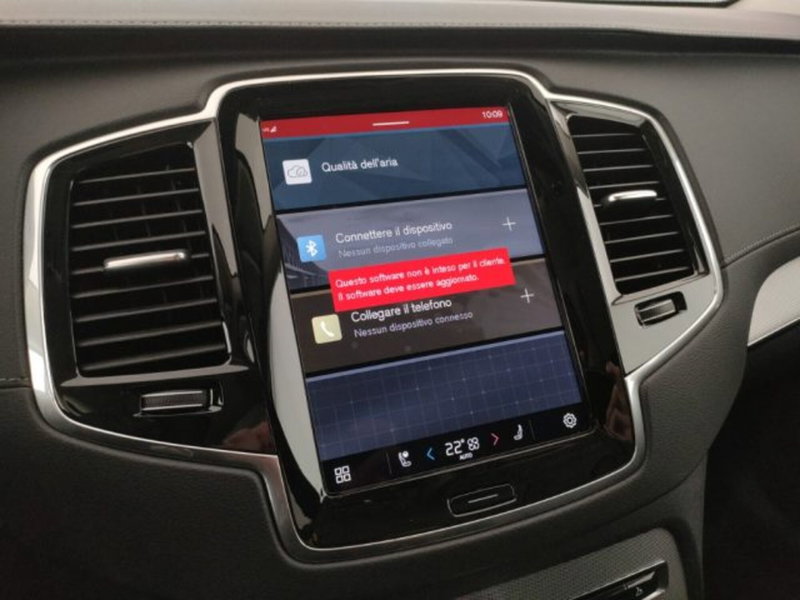 Volvo XC90 nuova a Modena (14)