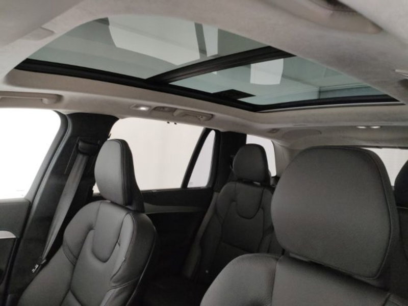 Volvo XC90 nuova a Modena (19)