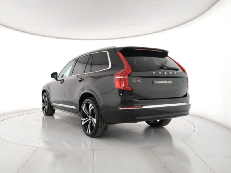 Volvo XC90 nuova a Modena (3)