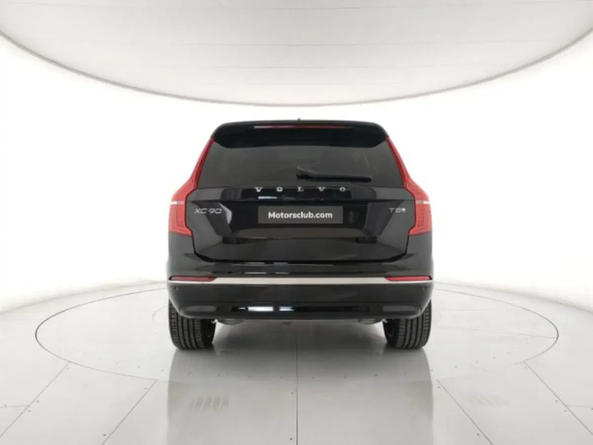 Volvo XC90 nuova a Modena (4)