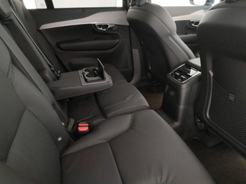 Volvo XC90 nuova a Modena (9)
