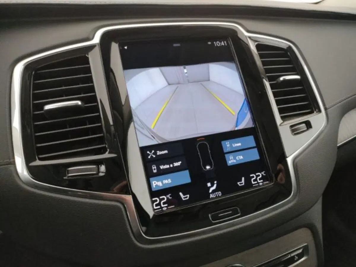 Volvo XC90 usata a Modena (18)