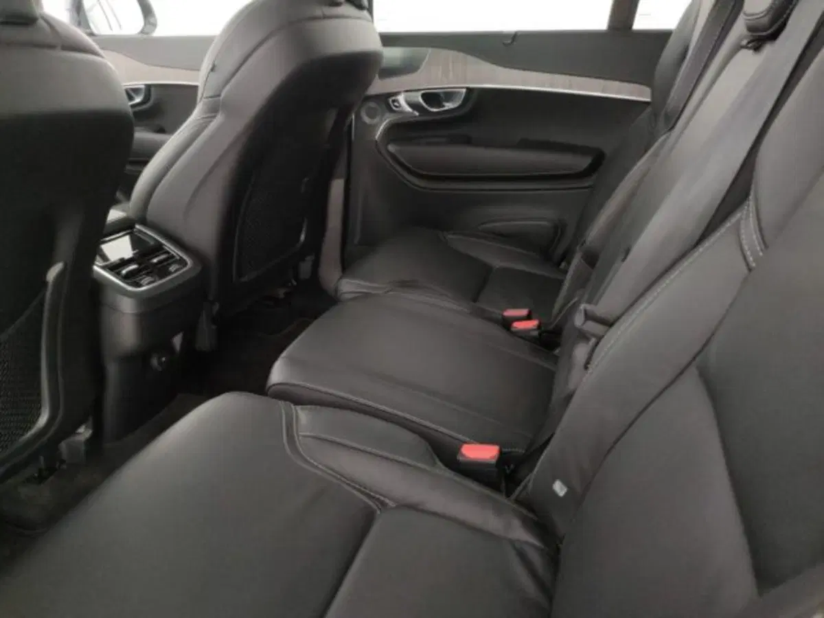 Volvo XC90 usata a Modena (9)