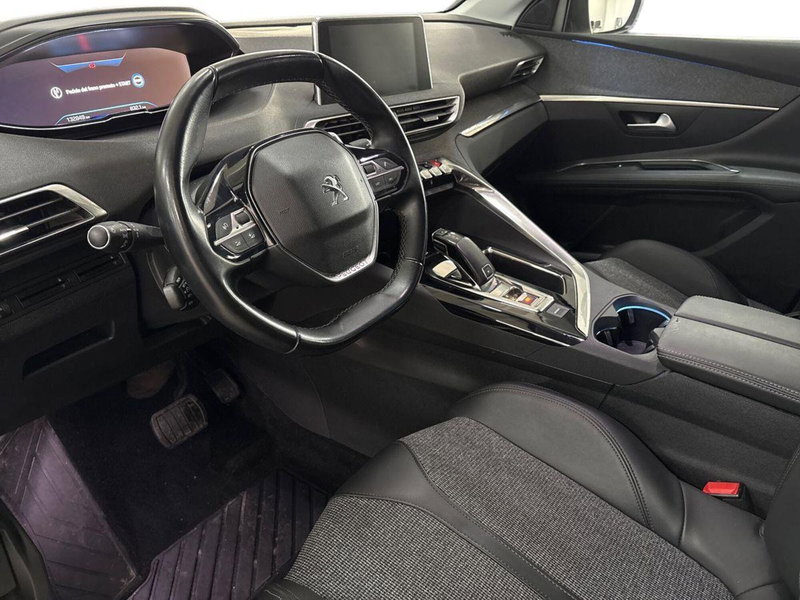 Peugeot 3008 usata a Bari (10)