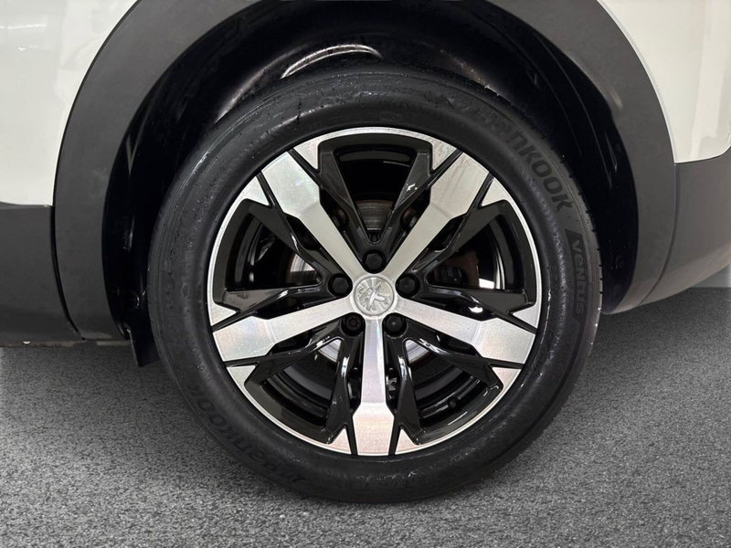 Peugeot 3008 usata a Bari (6)