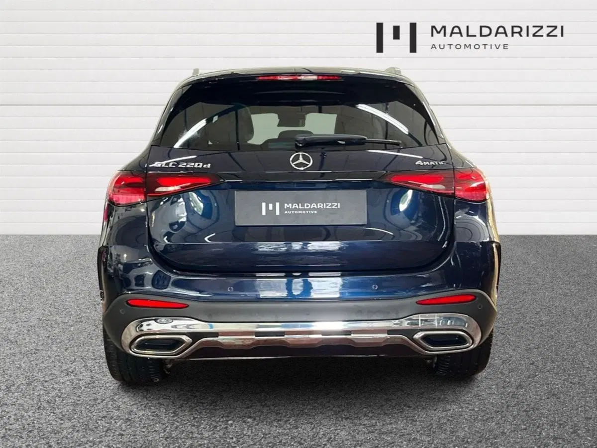 Mercedes-Benz GLC Coupé usata a Bari (3)