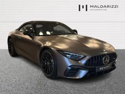 Mercedes-Benz SL 43 Premium Plus auto del 2023 usata a Bari
