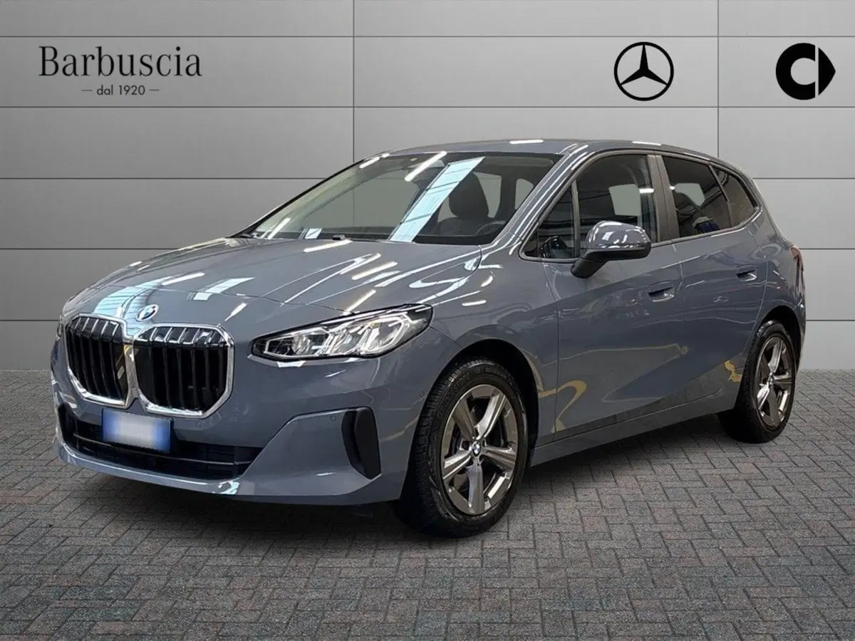 BMW Serie 2 Active Tourer usata a Pescara