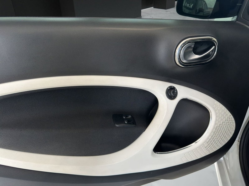 smart Fortwo Cabrio usata a Cosenza (12)