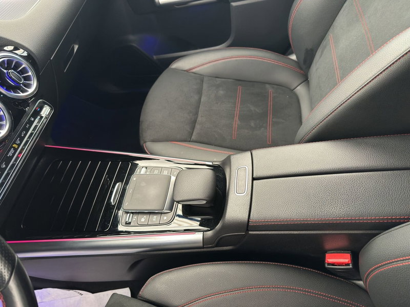 Mercedes-Benz EQA usata a Cosenza (15)