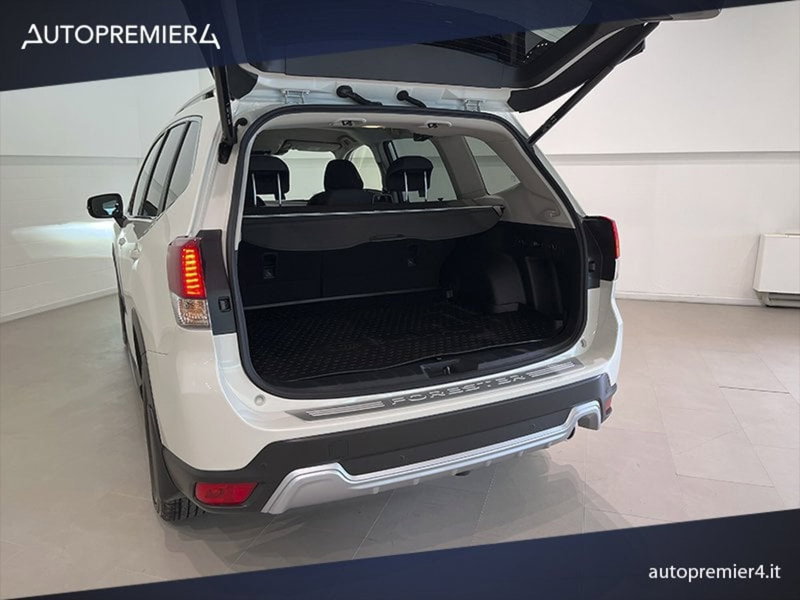 Subaru Forester usata a Como (7)