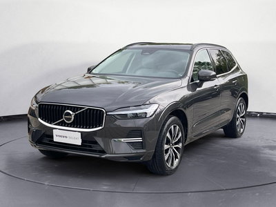 Volvo XC60 B4 automatico Core del 2022 usata a Como