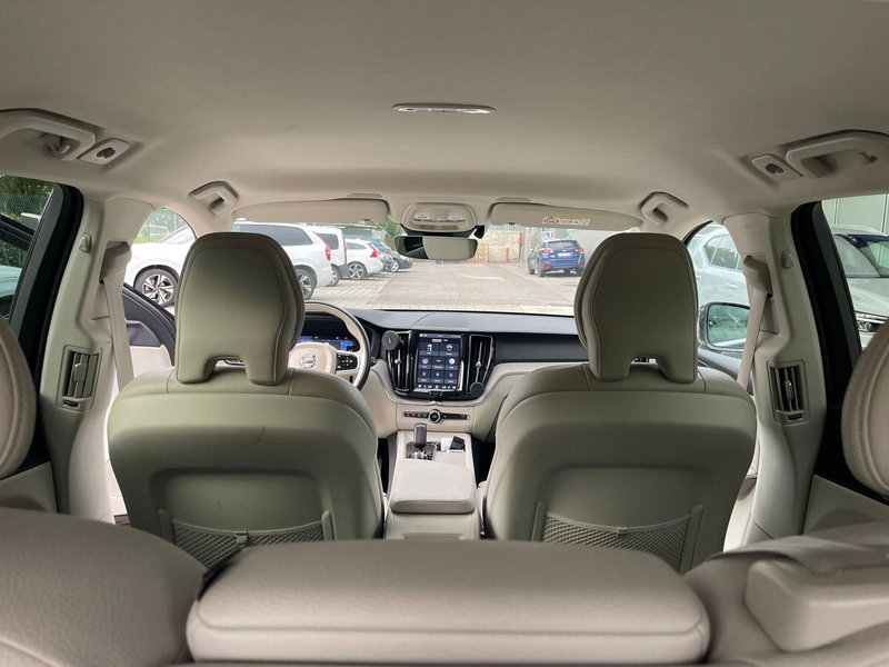 Volvo XC60 usata a Como (14)