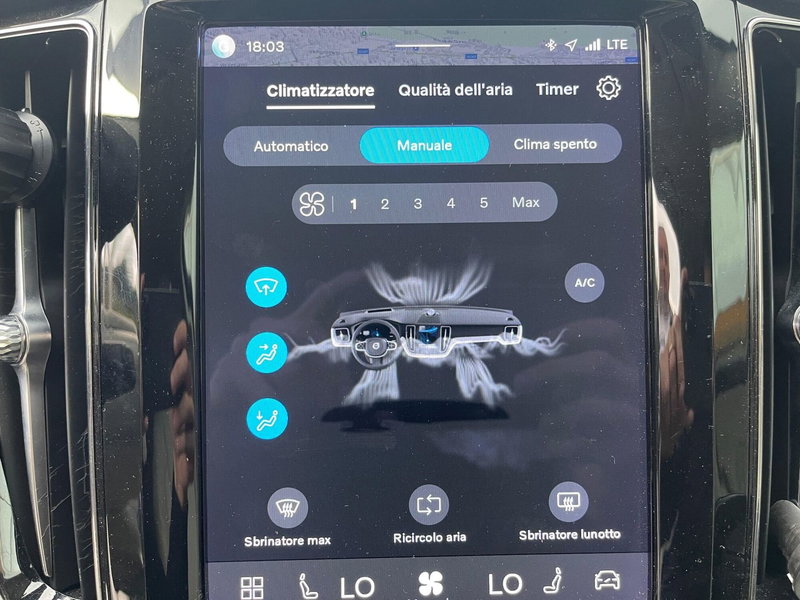 Volvo XC60 usata a Como (19)