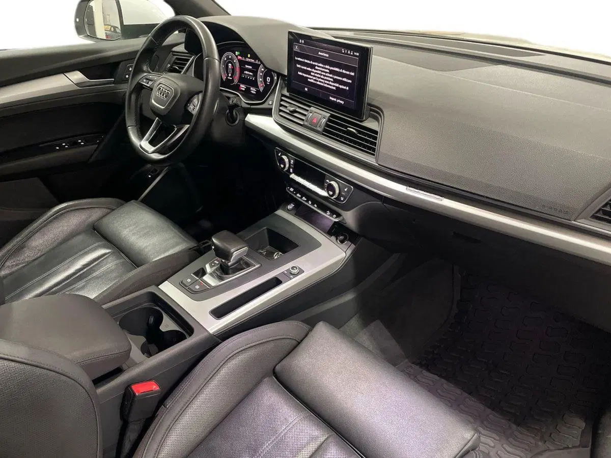 Audi Q5 Sportback usata a Macerata (12)