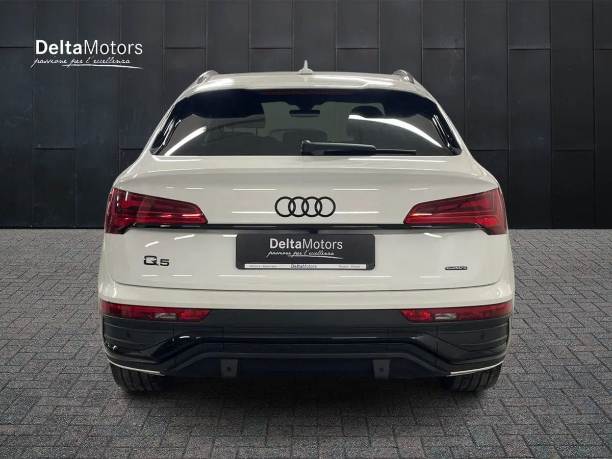 Audi Q5 Sportback usata a Macerata (4)