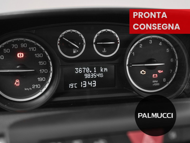 Lancia Ypsilon usata a Prato (18)