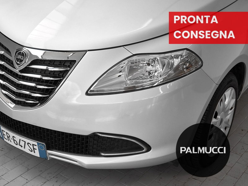 Lancia Ypsilon usata a Prato (8)