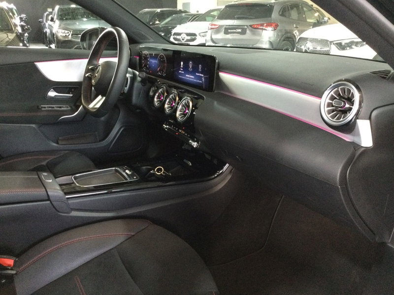 Mercedes-Benz Classe A nuova a Caserta (12)